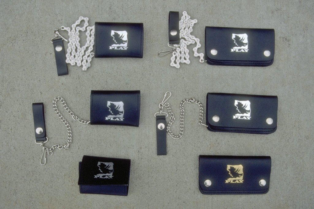 6 styles of PLAY wallets and chain wallets in 1996