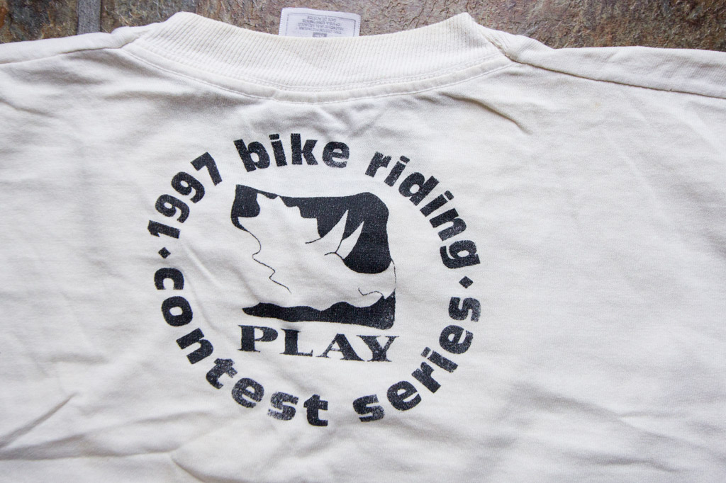 Back logo on PLAY contest series shirts from 1997